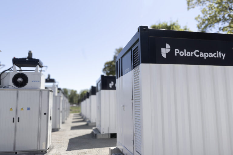 Skinnarängskvarn & Kraft säkrar driften i en av Sveriges största batteriparker